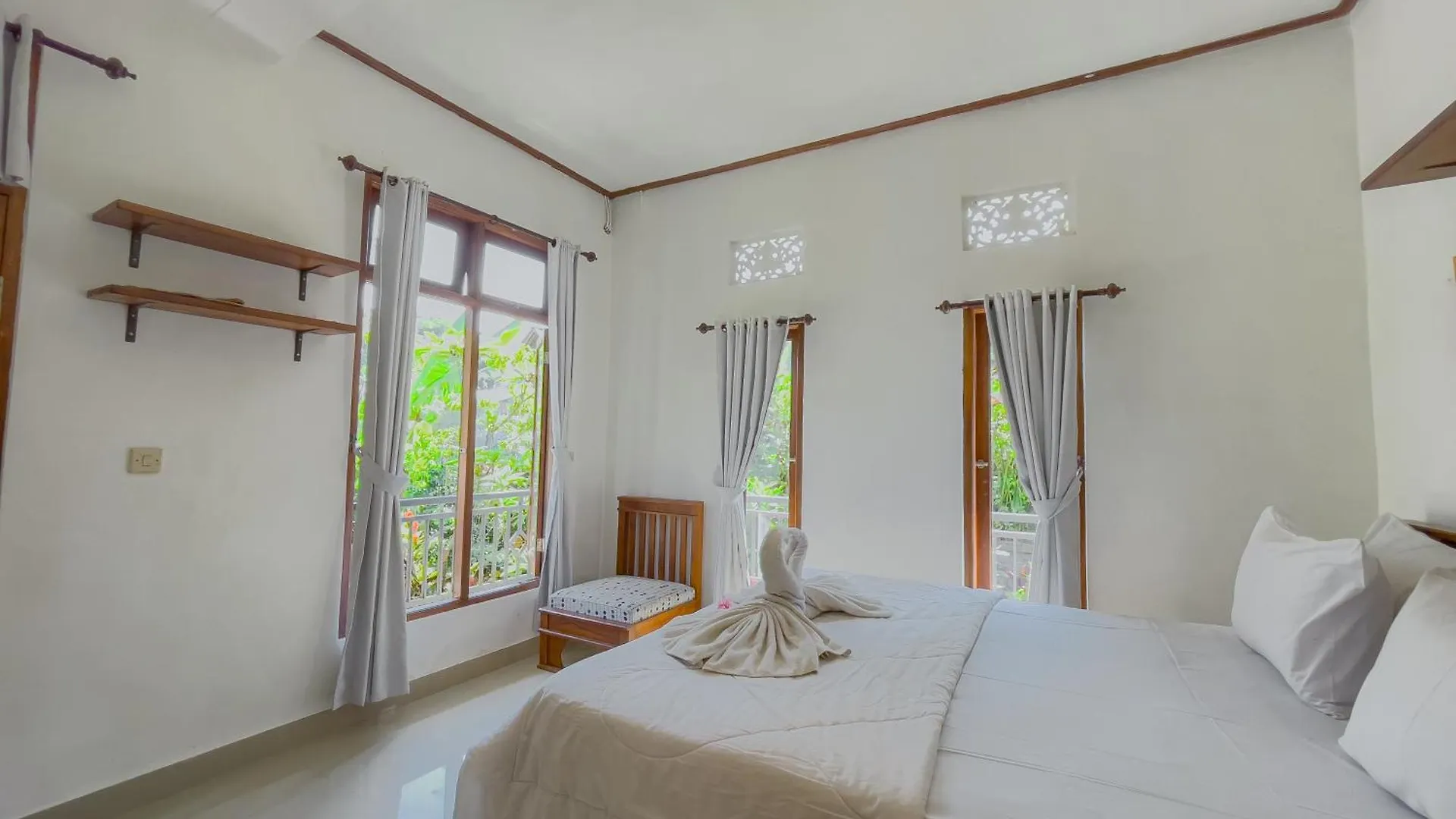 Surya Ubud View And Suites By Eps Ubud (Bali)